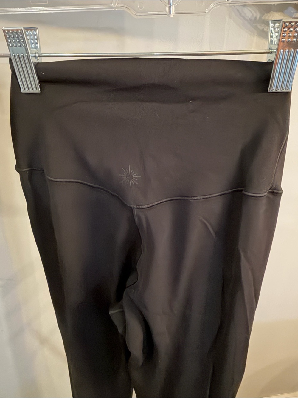 aerie offline Black Crossover High-Waist flare Leggings size small - Picture 3 of 8